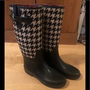 Banana Republic Rainboots